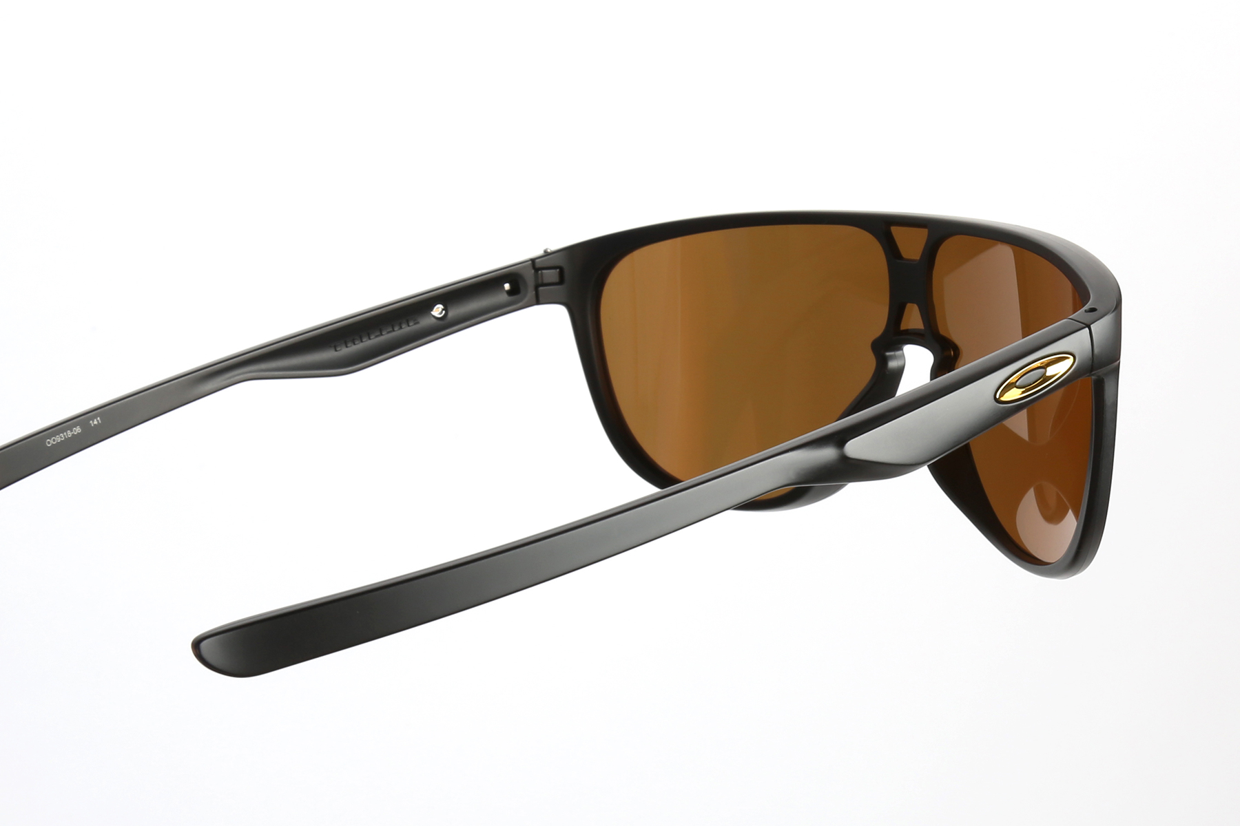 Oakley | Brandsdistribution