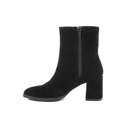 FAV_VCC001_SUEDE