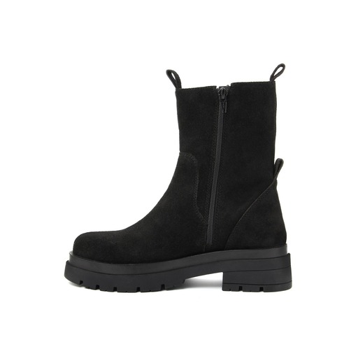 FAV_VCC004_SUEDE