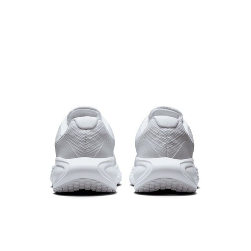 NIKE  REVOLUTION 8