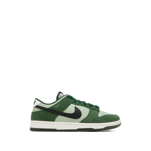 NIKE  DUNK LOW RETRO SE IB6399-301