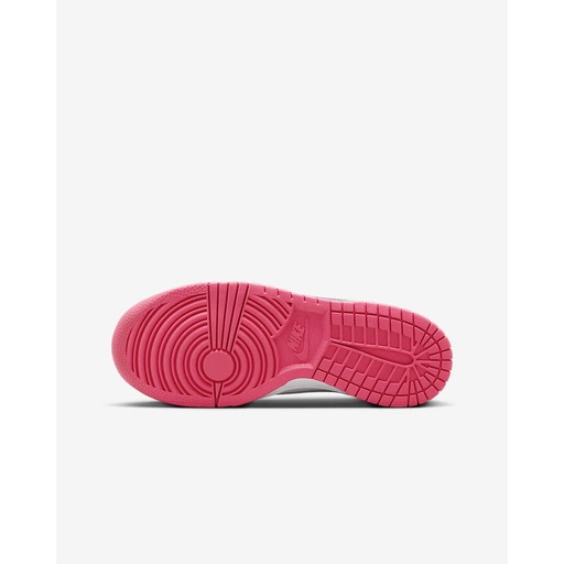 NIKE   DUNK LOW BG