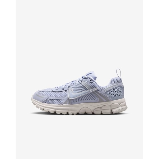 NIKE VOMERO 5