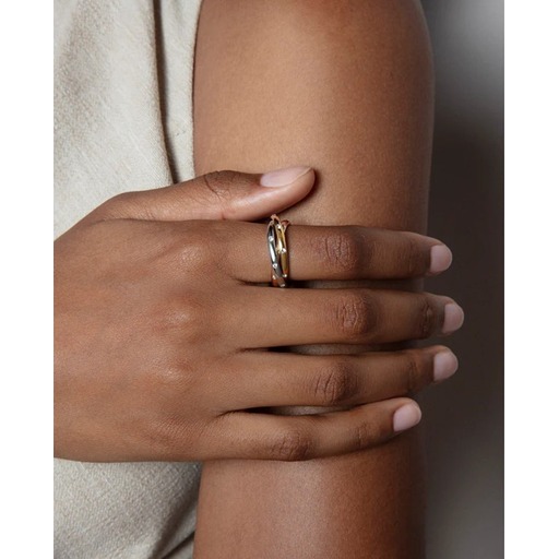 Prsten VICEROY model CHIC 14207A01212