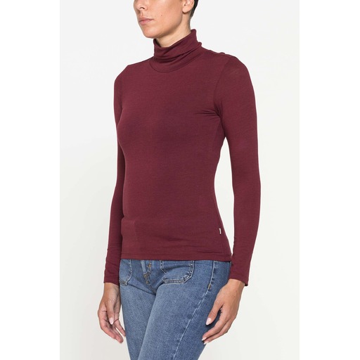 LONG-SLEEVE MOCK NECK T-SHIRT