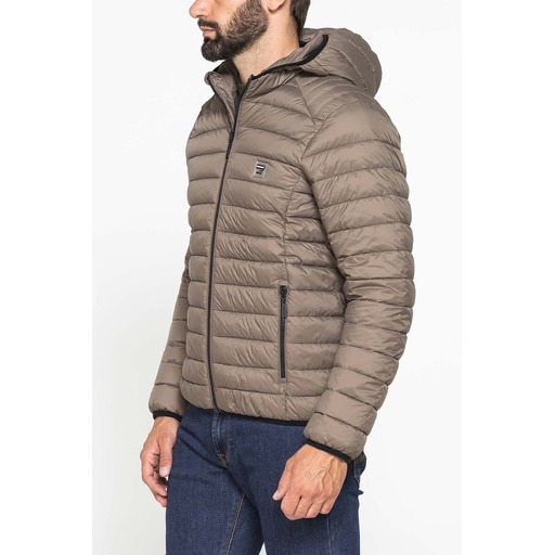 ULTRALIGHT WATER RESISTANT JACKET