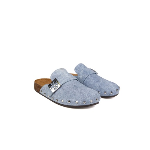 Mellow Stud Mule