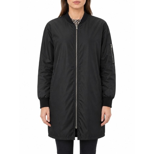 Accommodating Coat