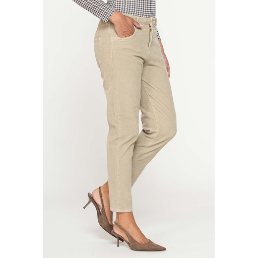 FIVE-POCKET MOM-FIT TROUSERS IN STRETCH CORDUROY