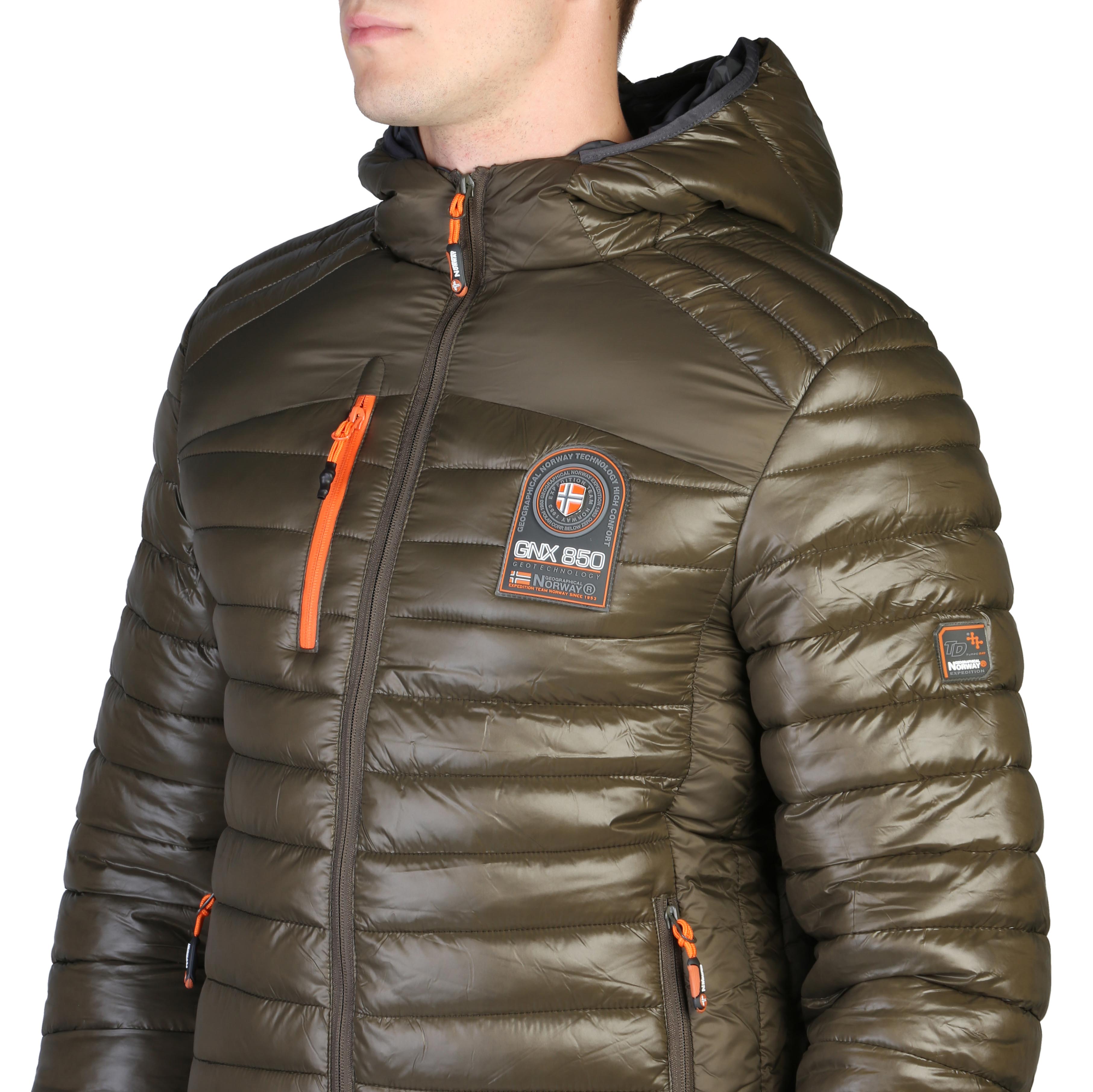 Geographical Norway – Briout_man – Figures Eight